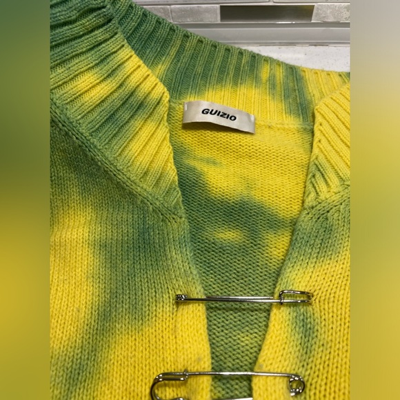 GUIZIO Tie-Dye Knit Safety Pin Sweater size XS/S - Picture 3 of 5